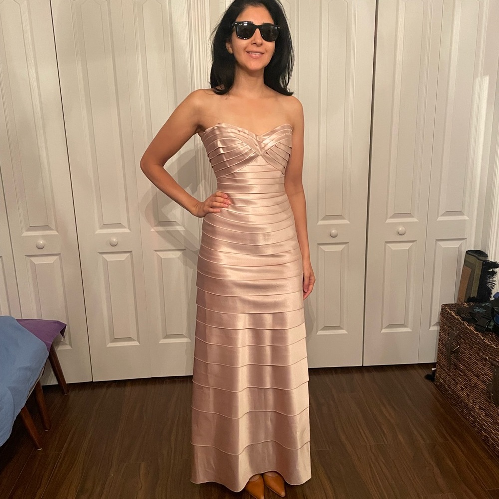 Gorgeous BCBG Champagne Layered Dress
